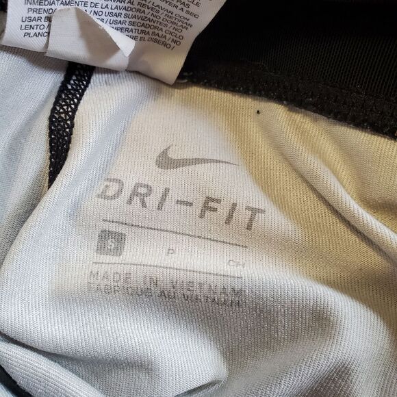 Nike Power Essential Black & Gray Cropped Running Leggings (S) - Picture 8 of 8